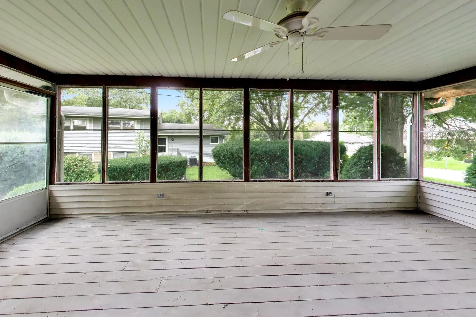 4917 Bonner Drive IL