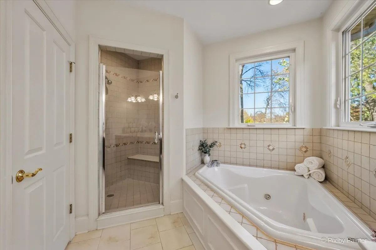 524 Tower Place IL