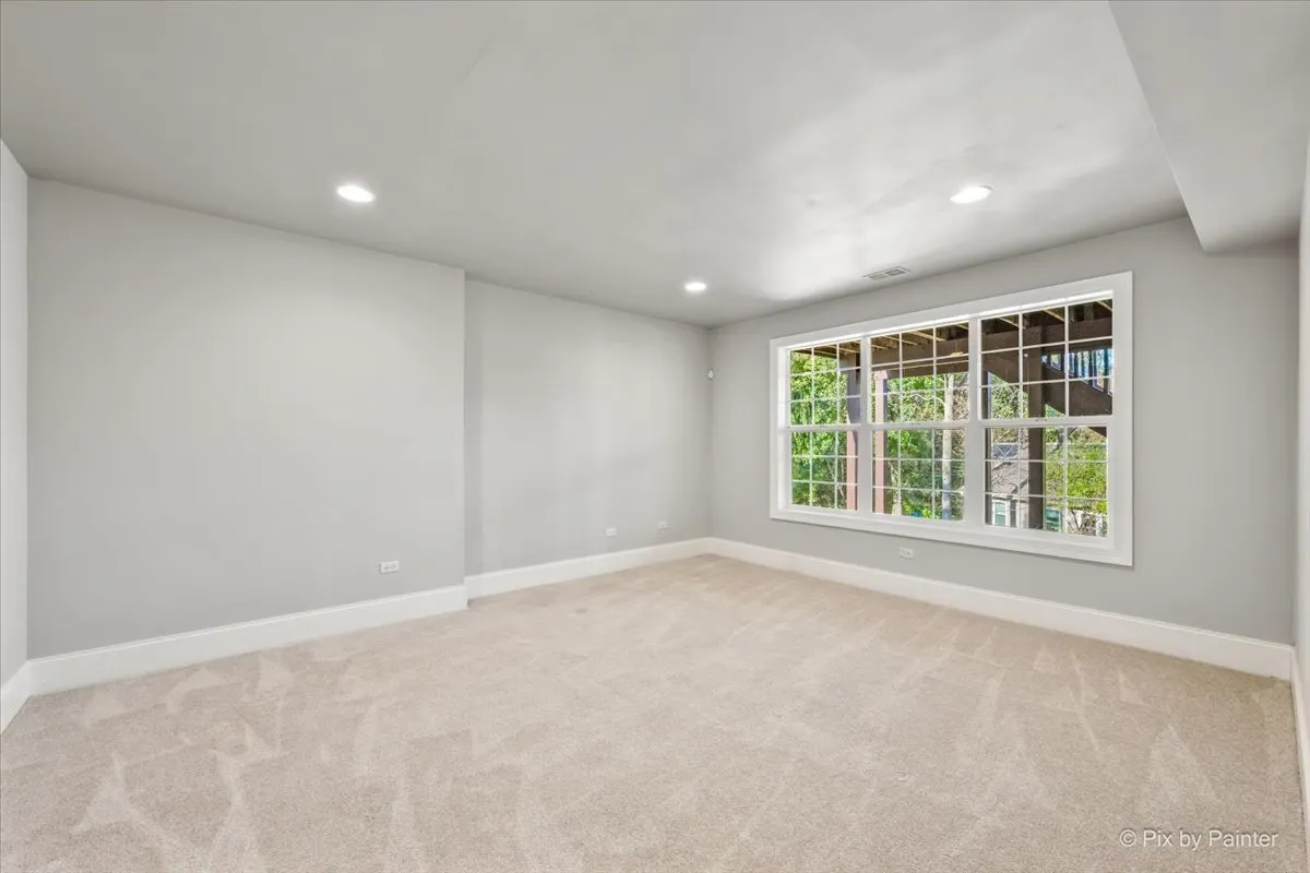 524 Tower Place IL