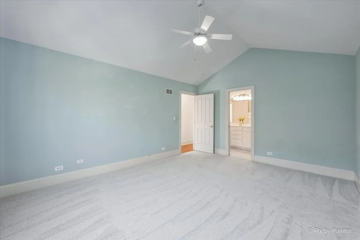 524 Tower Place IL