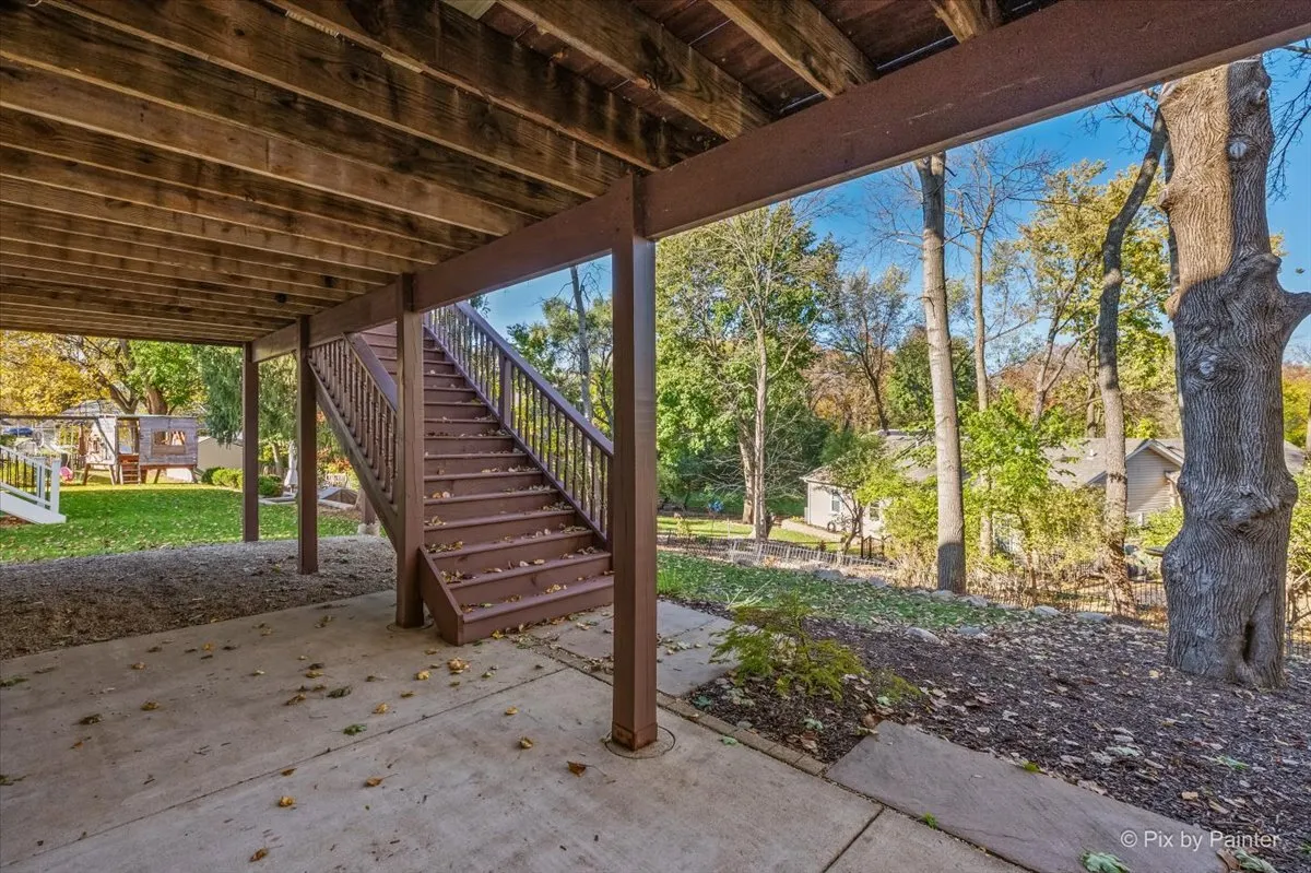 524 Tower Place IL