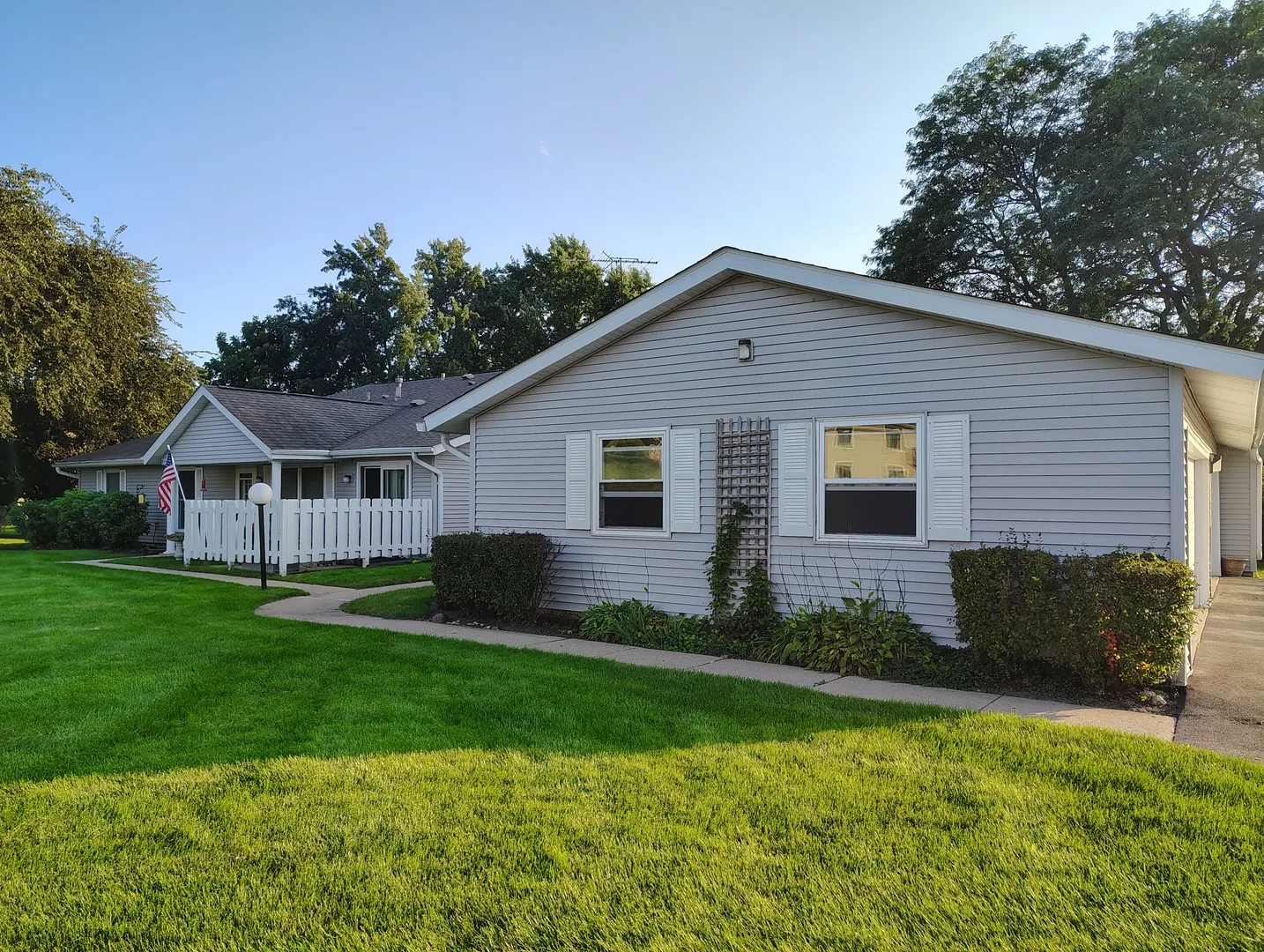 5205 WOODMAR Court IL #C