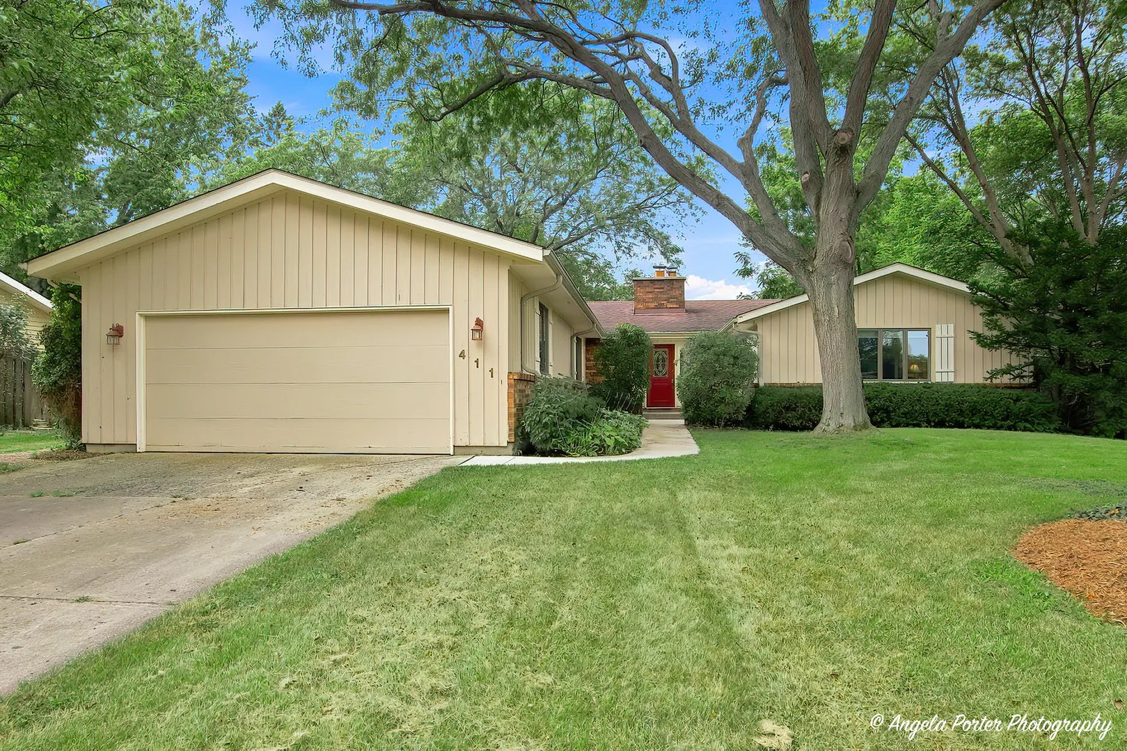 411 N Shepherd Hill Lane IL