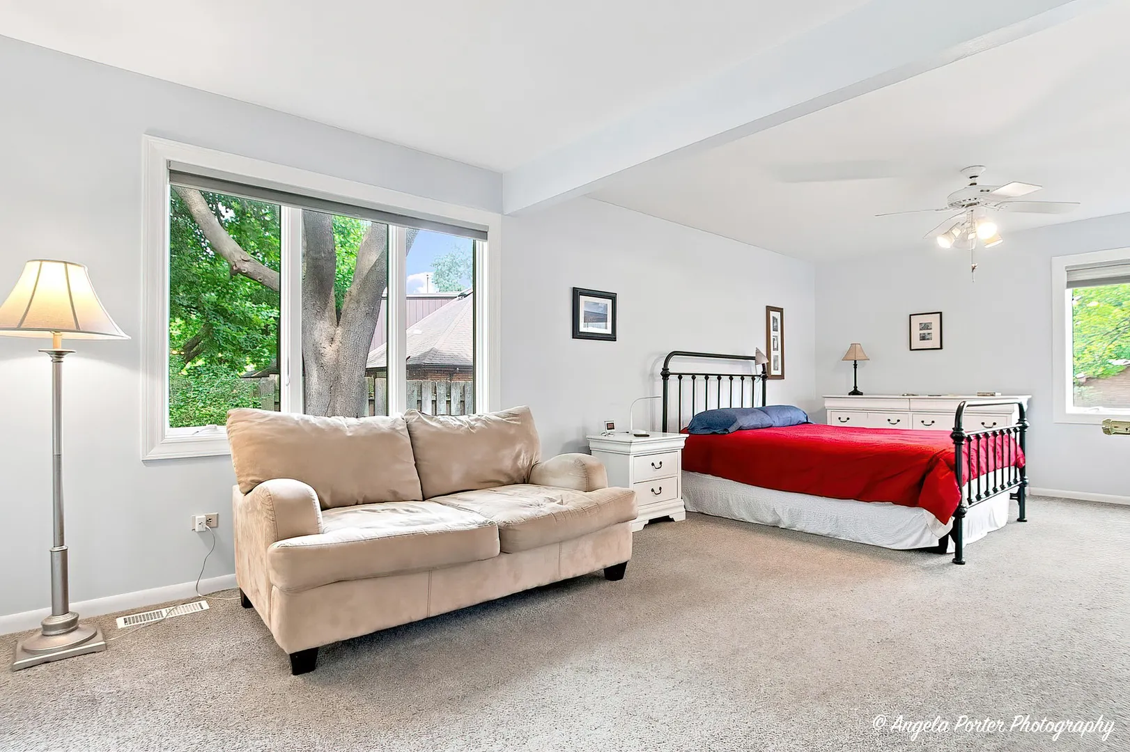 411 N Shepherd Hill Lane IL