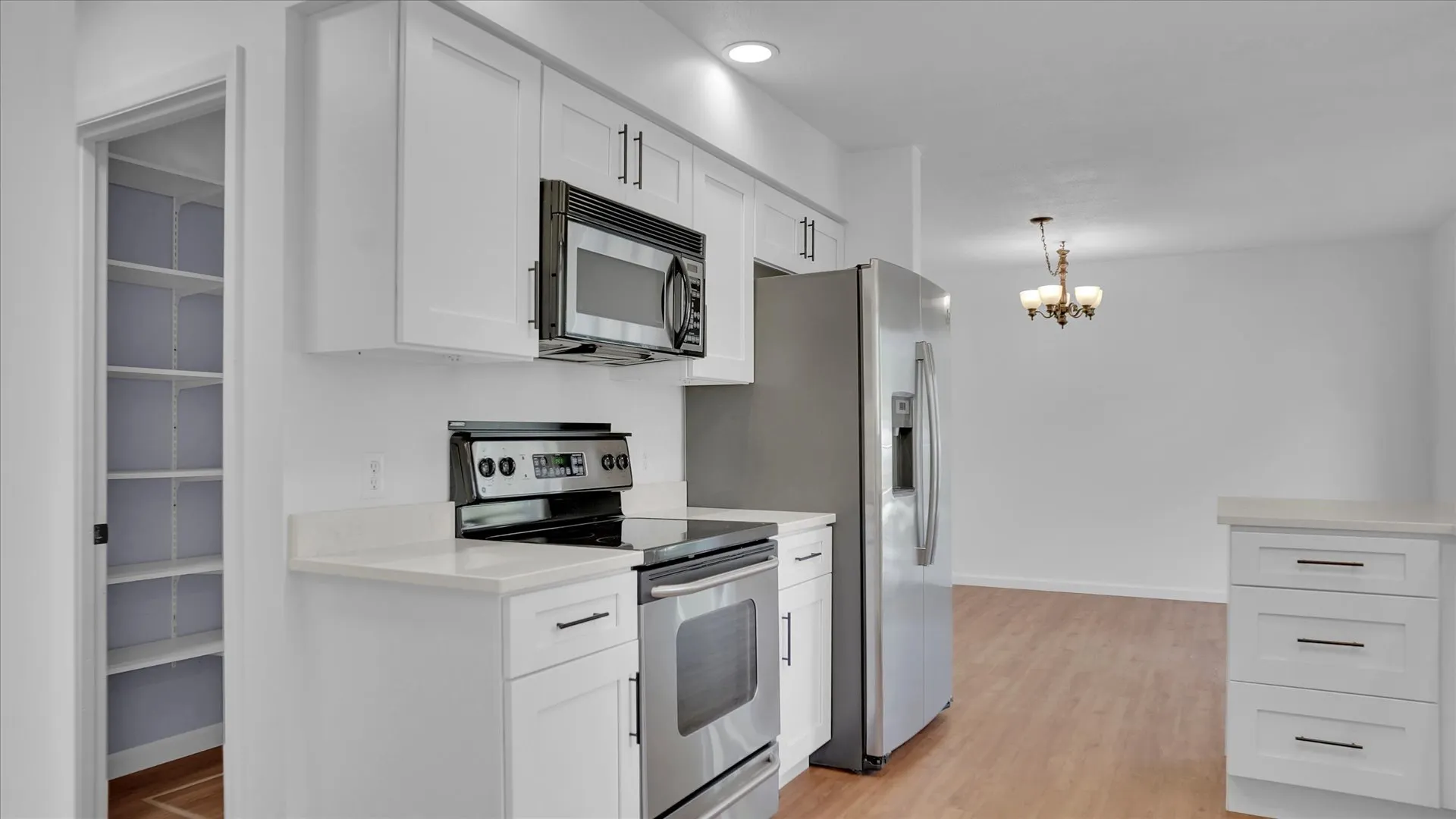 2604 Berniece Drive IL