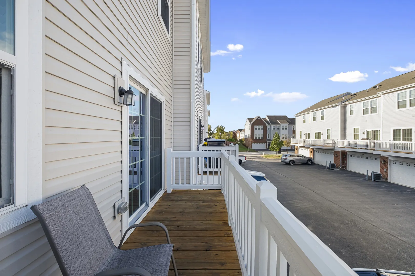 47 Nicholas Drive E IL
