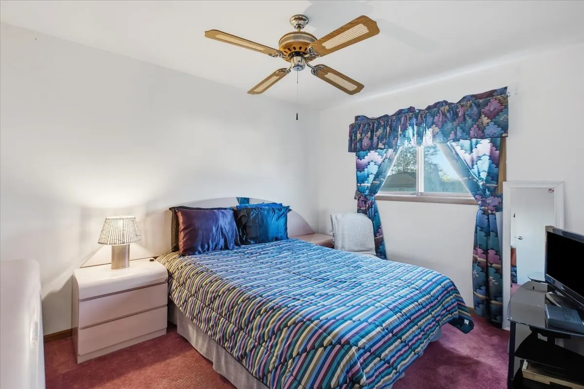 6239 White Birch Lane IL