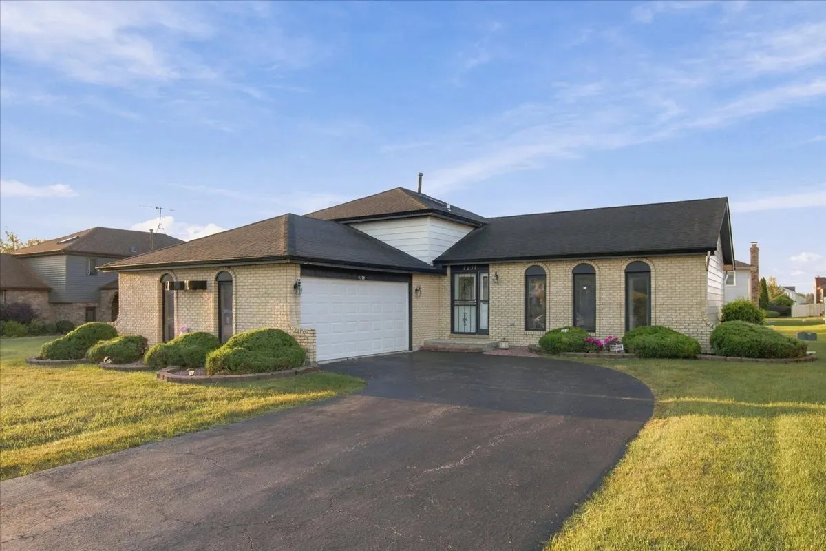 6239 White Birch Lane IL