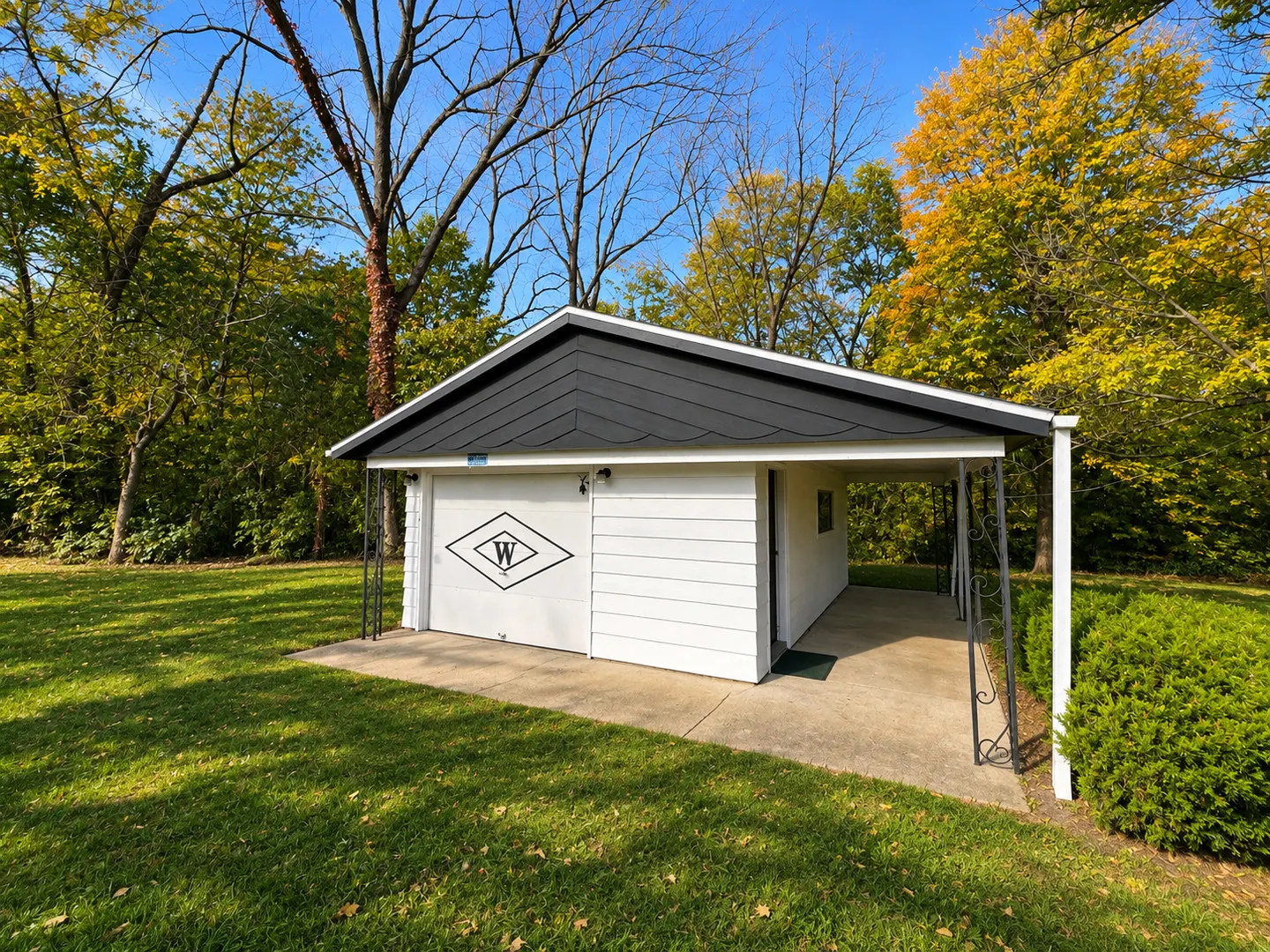 9453 1725 East Street IL