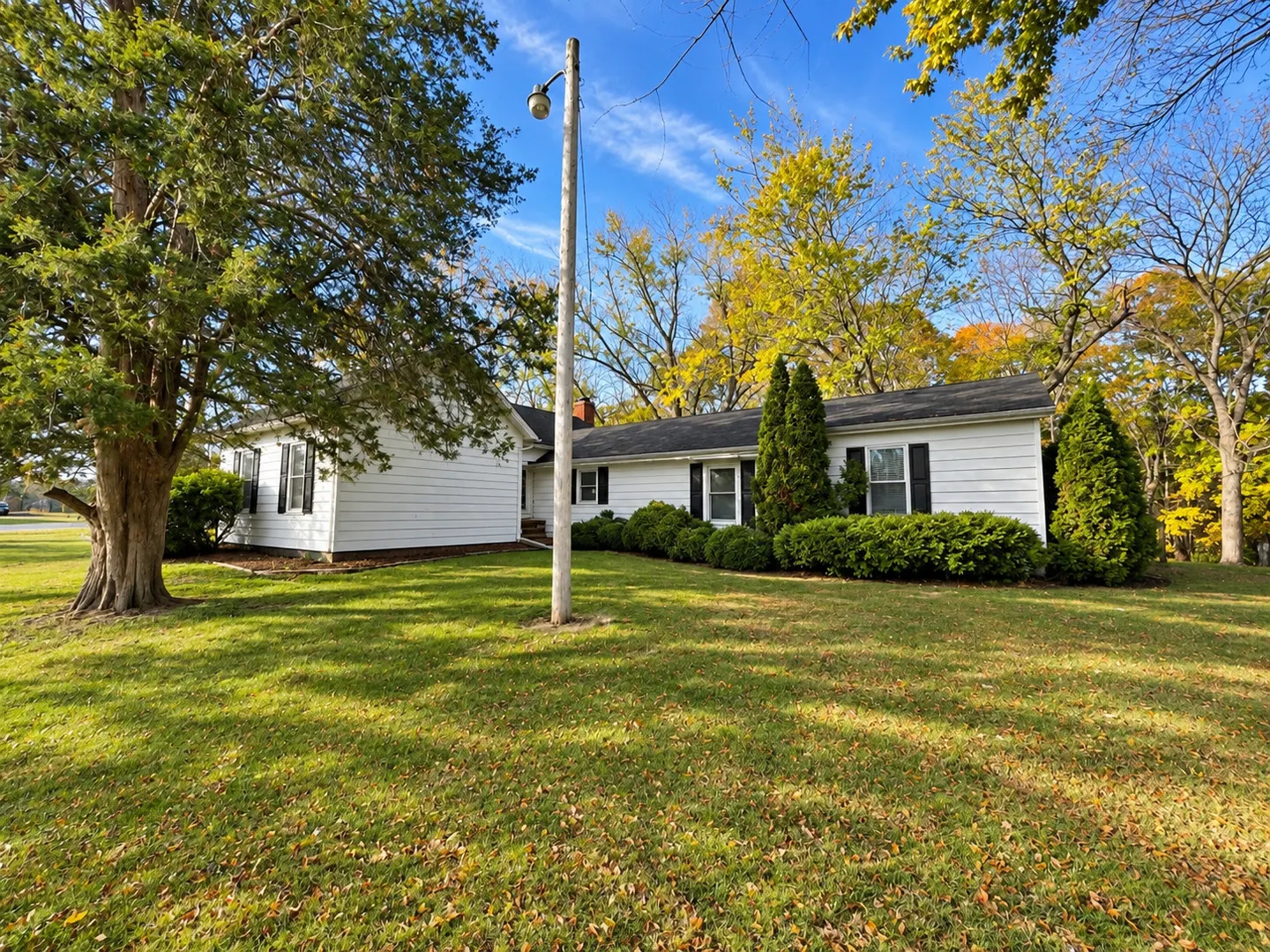9453 1725 East Street IL