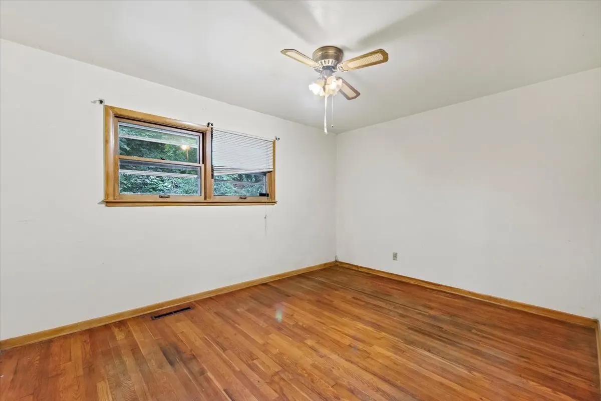 5715 Fox Lake Road IL