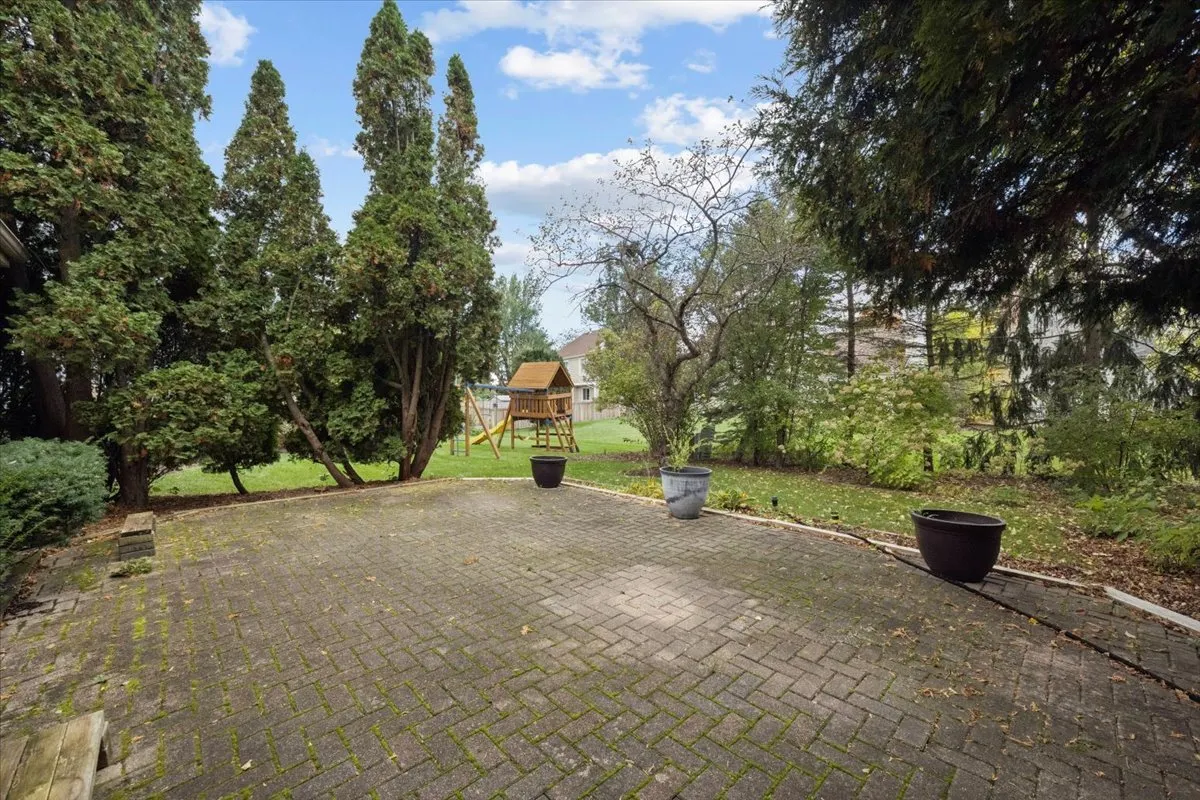 2316 Crab Apple Terrace IL