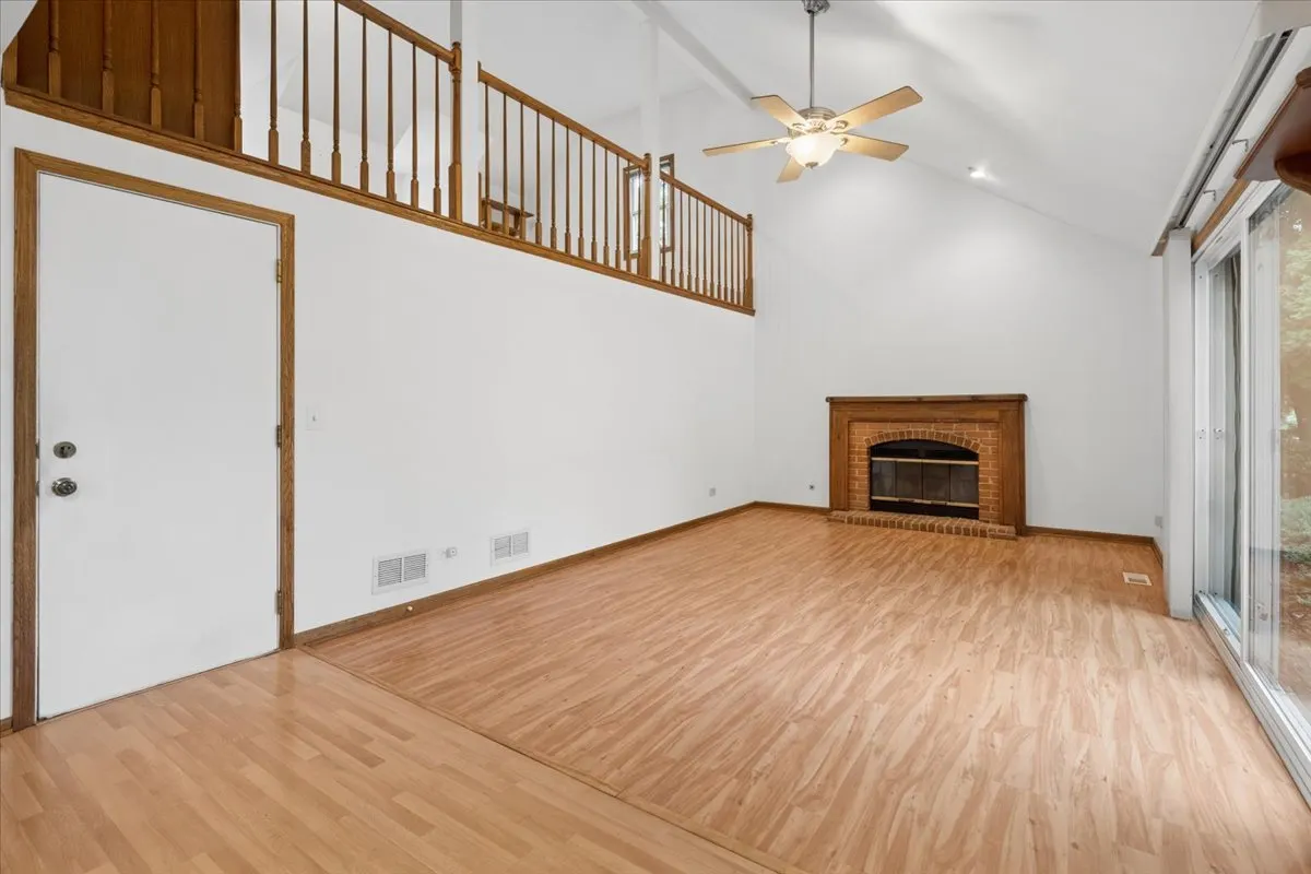 2316 Crab Apple Terrace IL