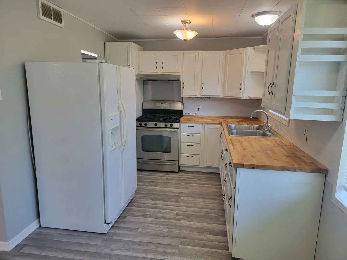 810 Southside Avenue IL