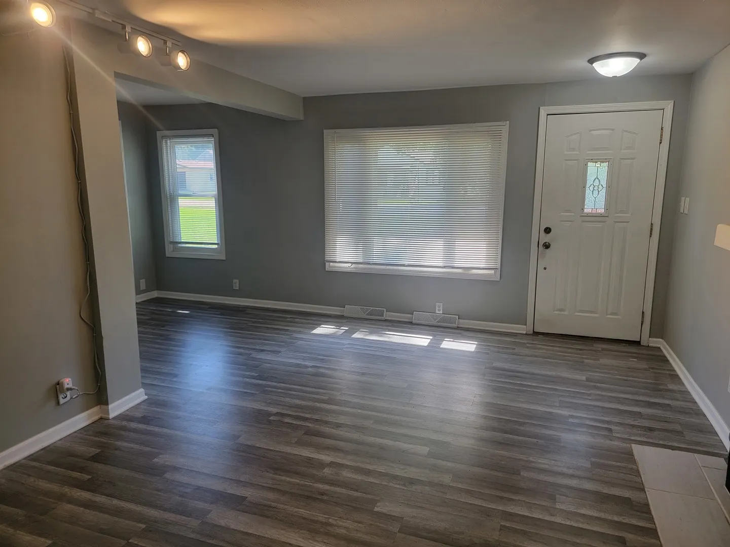 810 Southside Avenue IL