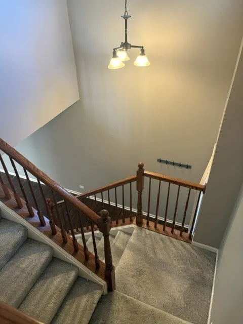 1473 Yosemite Circle IL