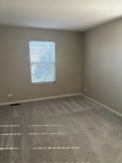 1473 Yosemite Circle IL