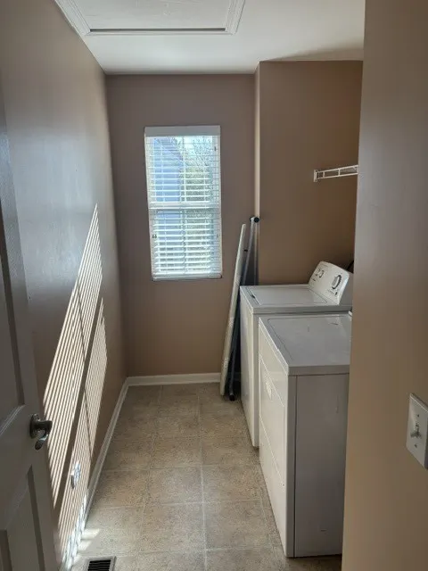 1473 Yosemite Circle IL