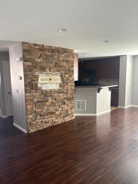 1473 Yosemite Circle IL