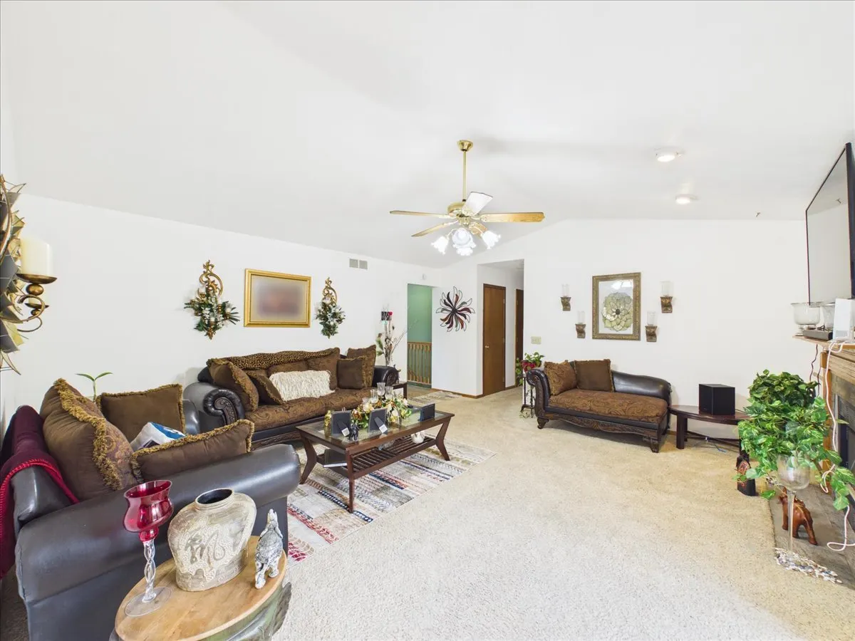 7762 Towermont Drive IL