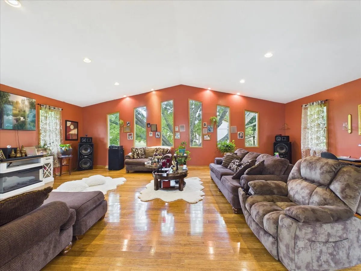 7762 Towermont Drive IL