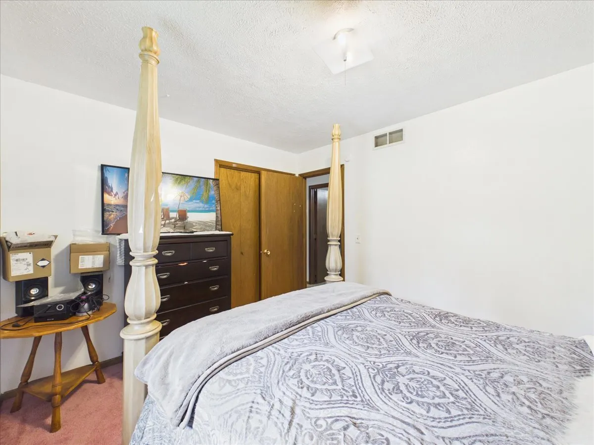 7762 Towermont Drive IL