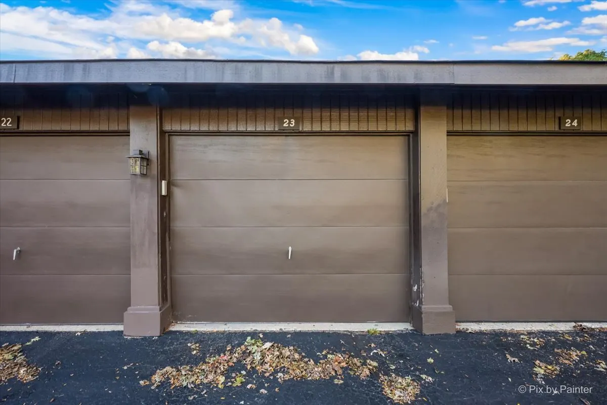 710 Saint Andrews Lane IL #23