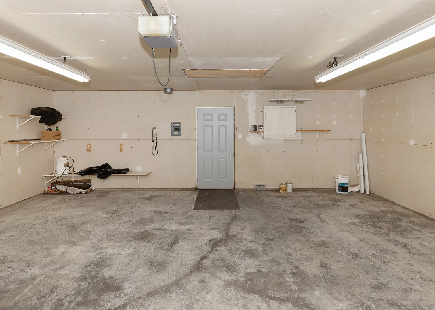 2728 E 18th Street IA