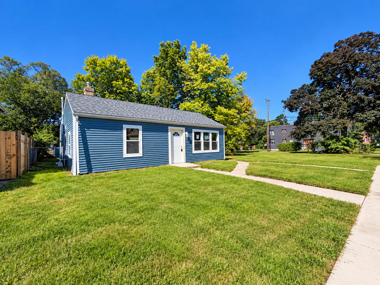 2109 S 5th Street IL