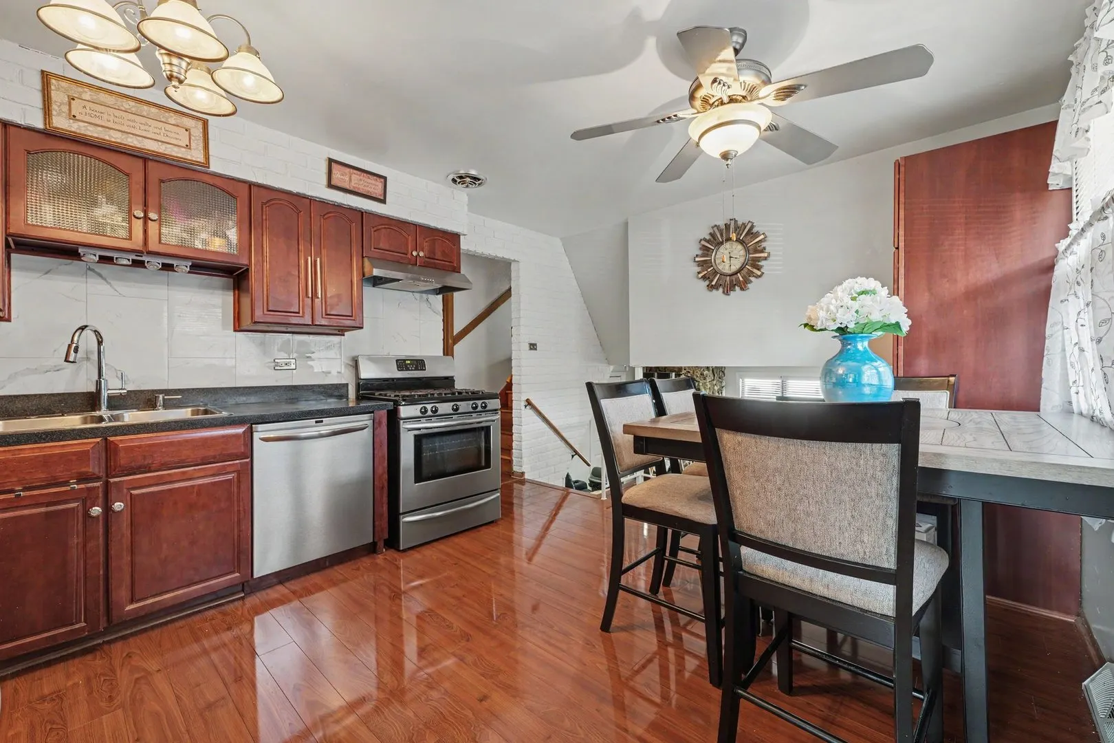 14401 Dante Avenue IL