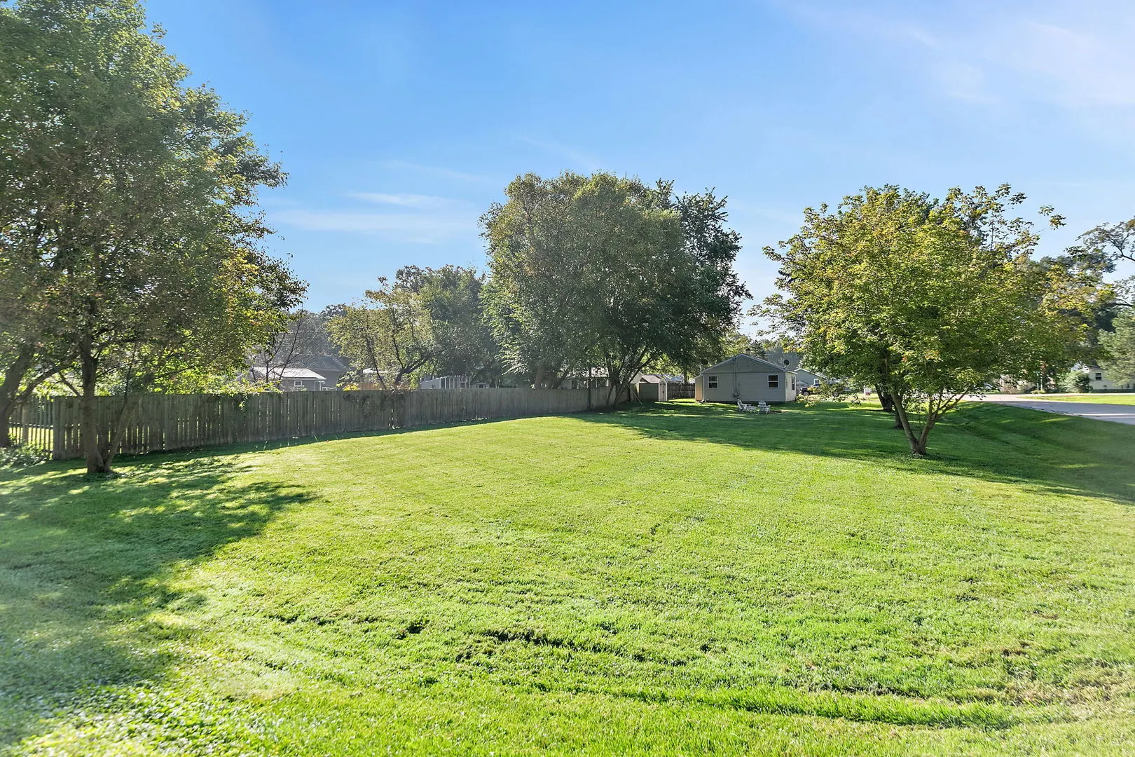 710 W Pheasant Trail IL