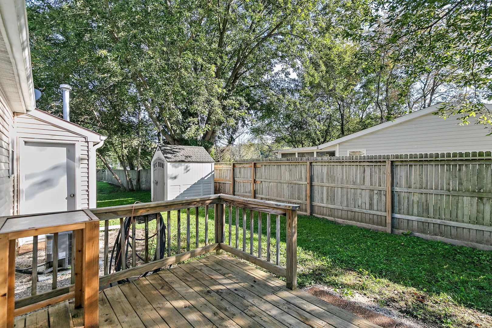 710 W Pheasant Trail IL