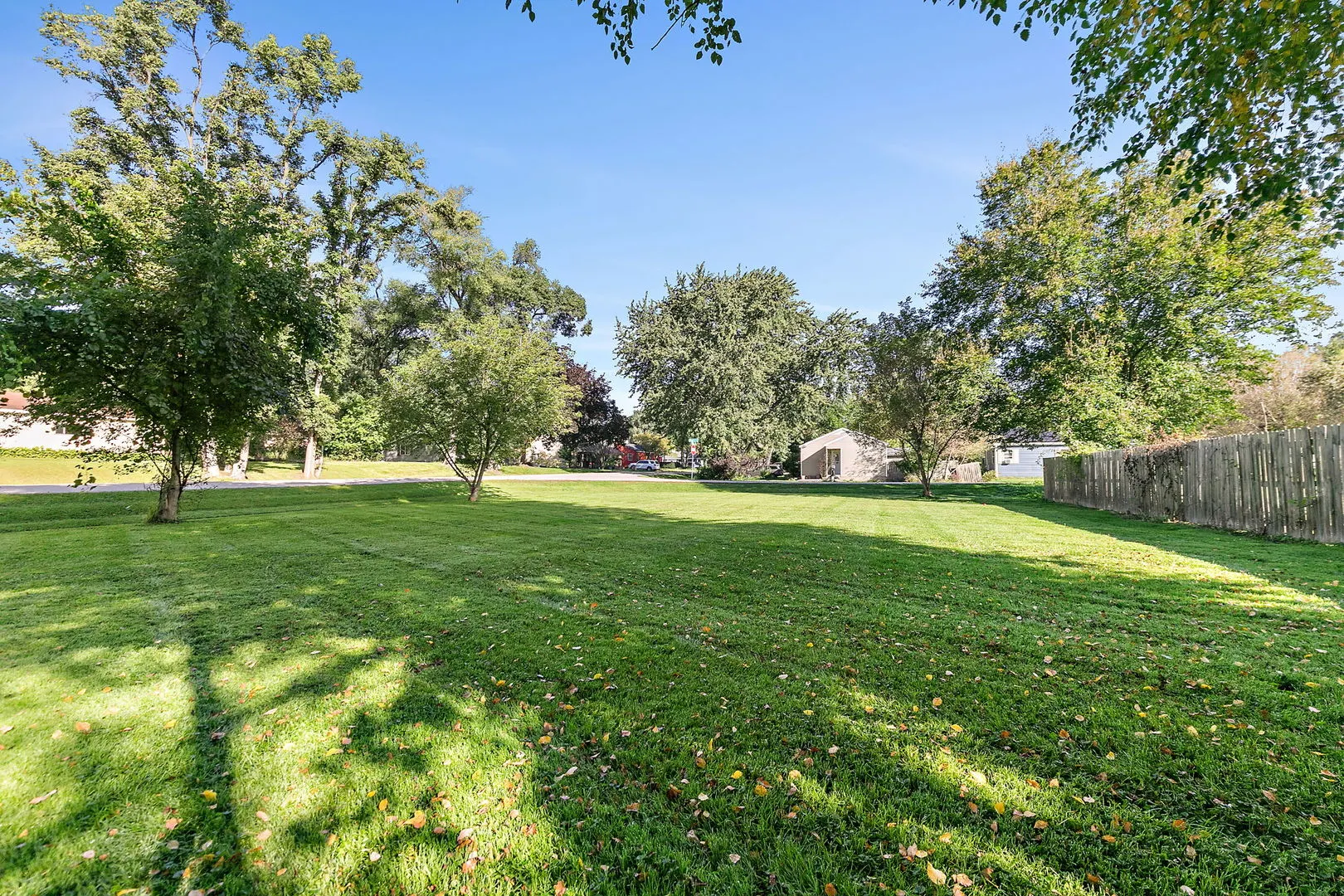 710 W Pheasant Trail IL