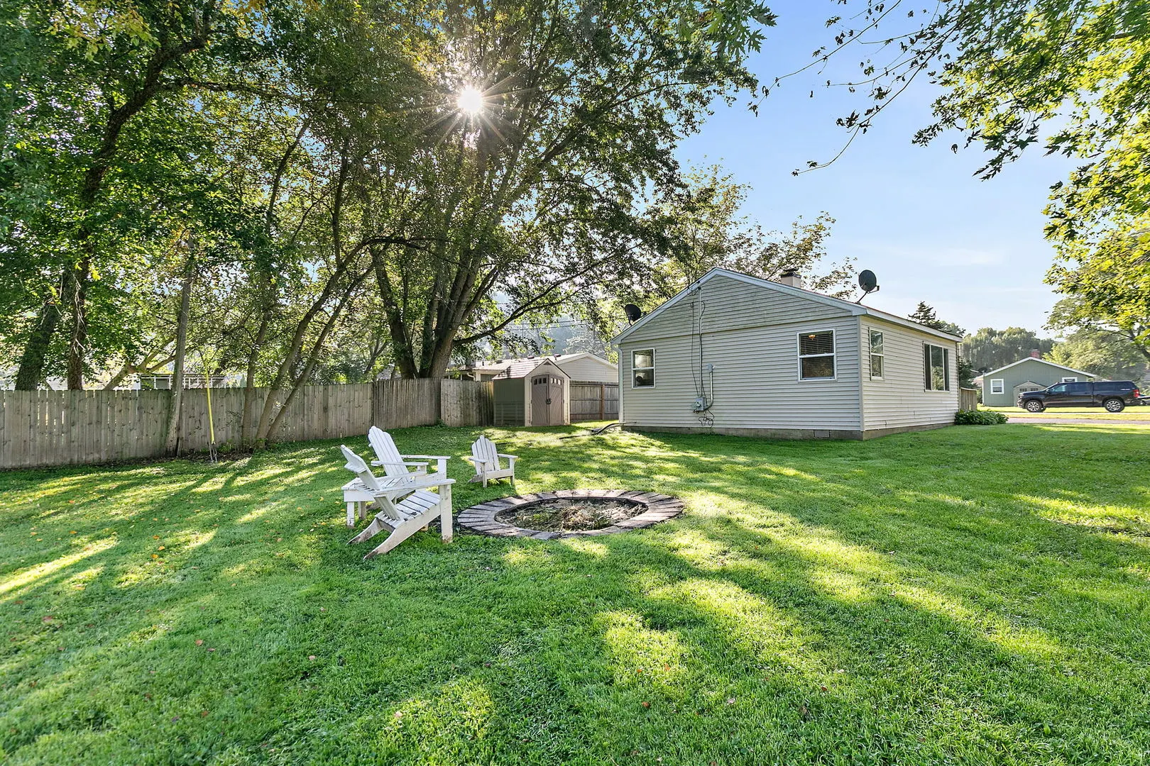 710 W Pheasant Trail IL