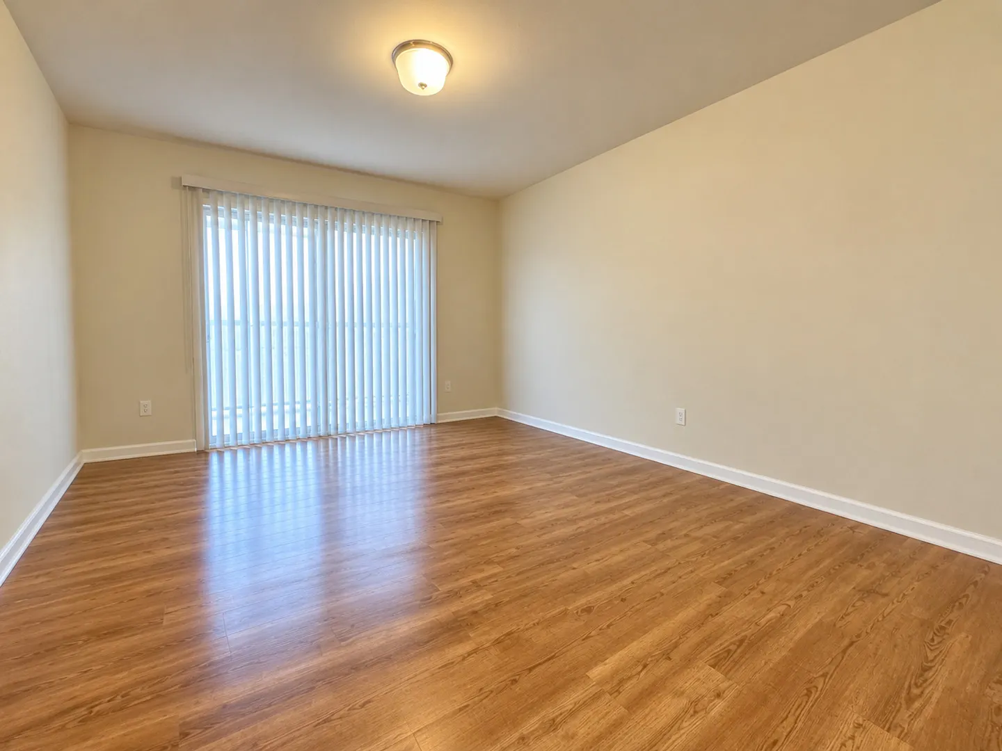 997 Regent Drive IL