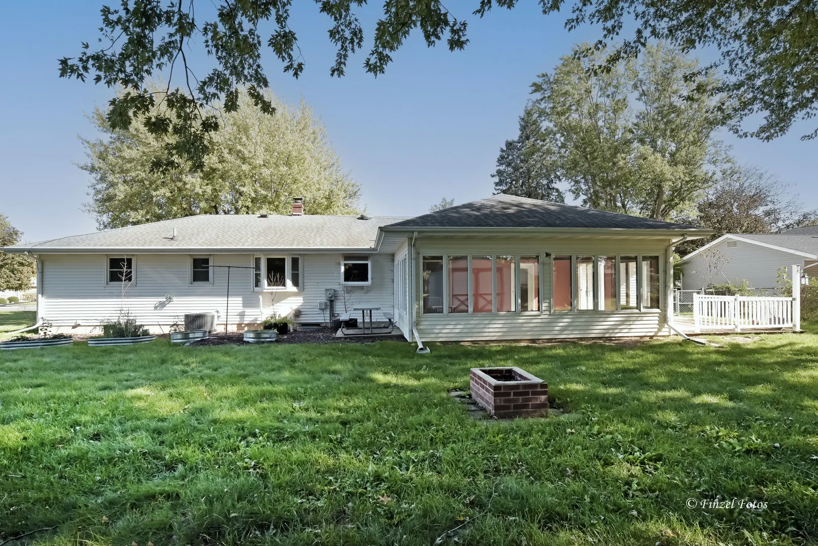 206 S Maple Avenue IL