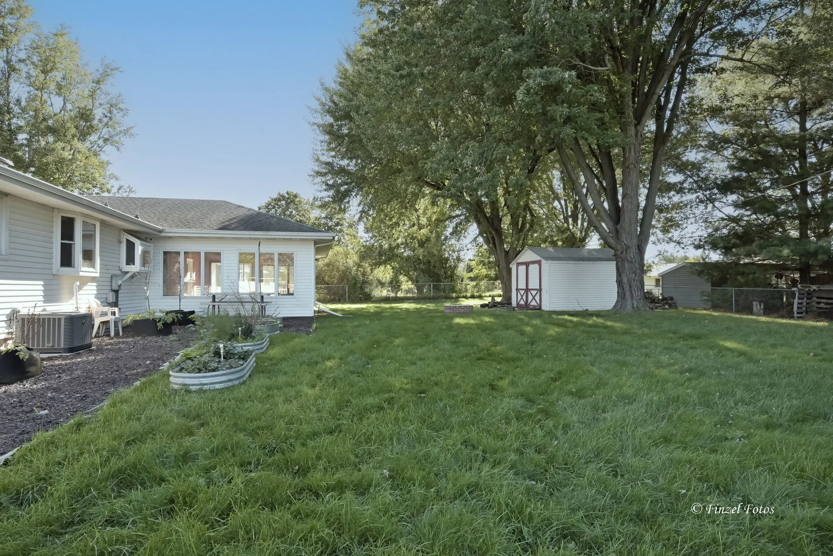206 S Maple Avenue IL