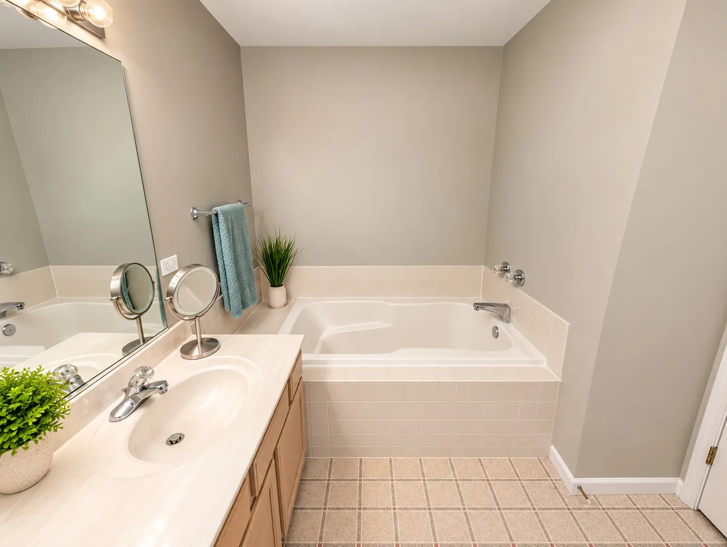 3131 Cypress Court IL