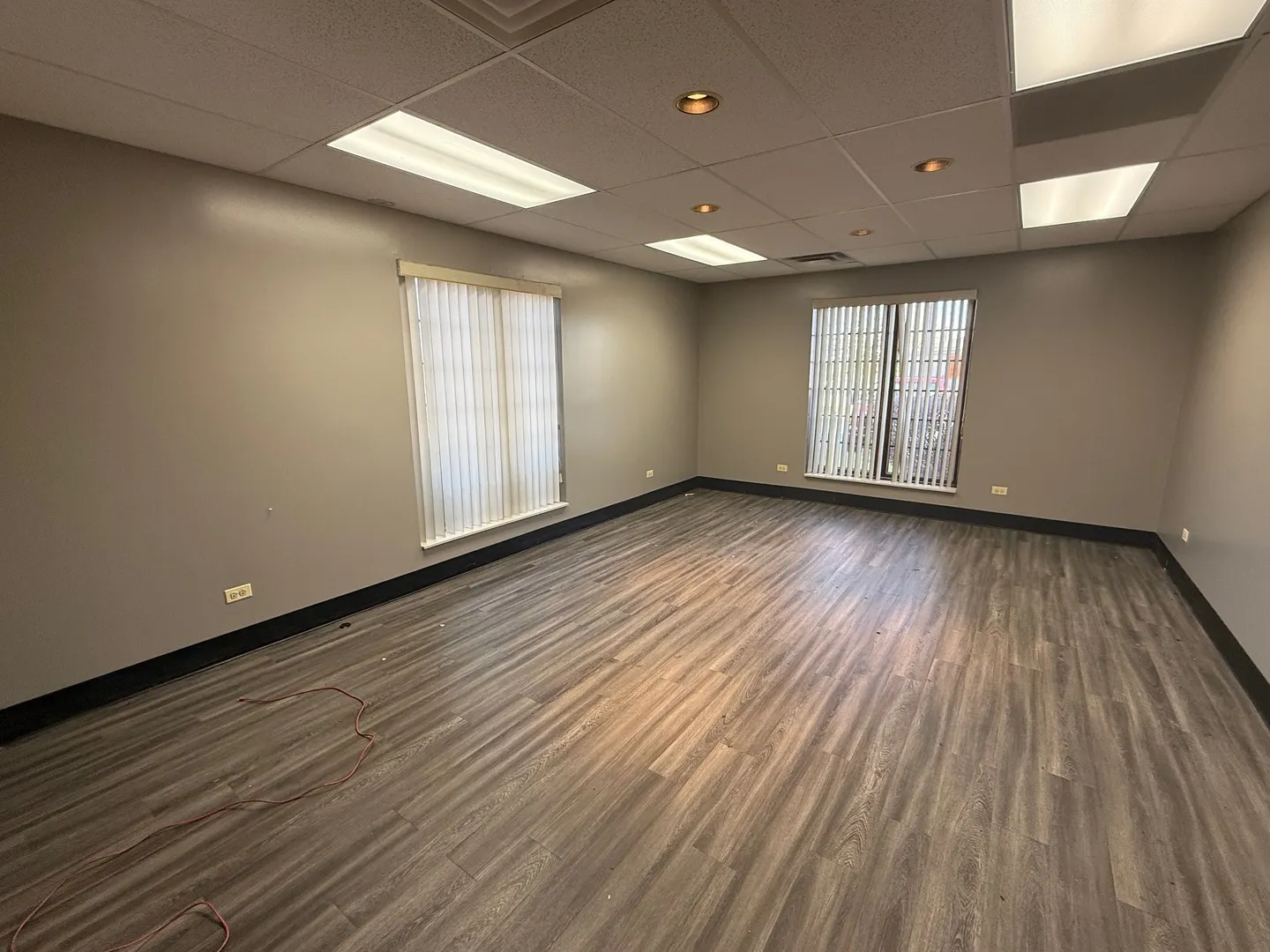 1819 Dot Street IL #5A