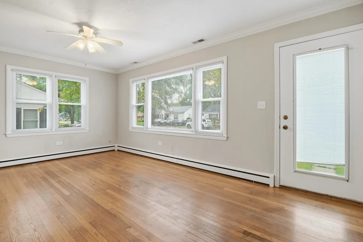 3008 Emily Lane IL