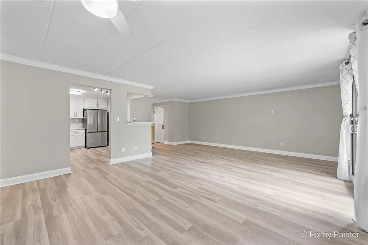 1220 S Lorraine Road IL #2H