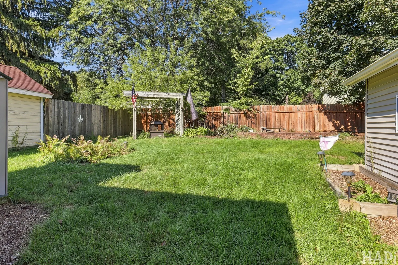 1617 N Riverside Drive IL