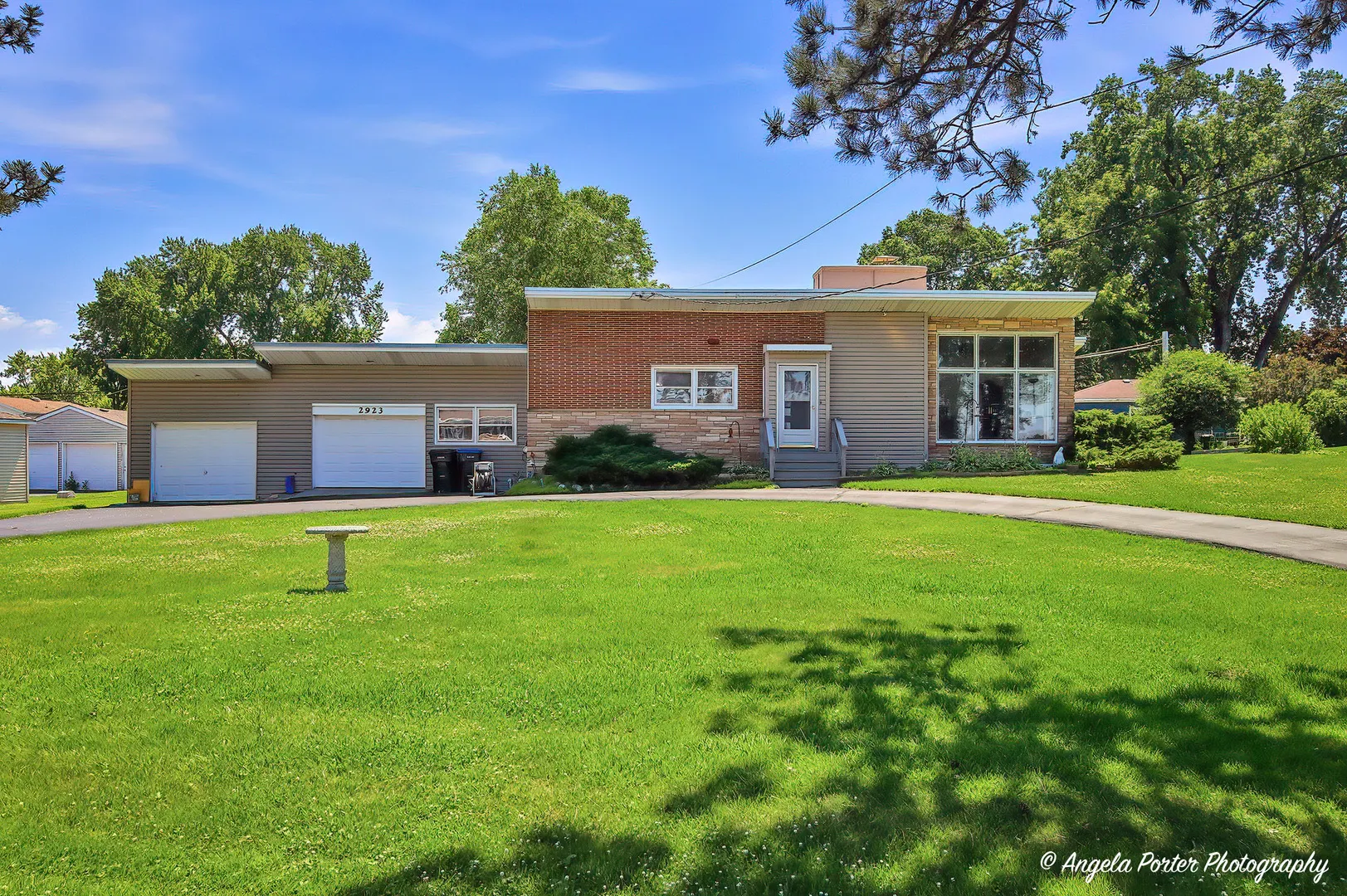 2923 Shorewood Drive IL
