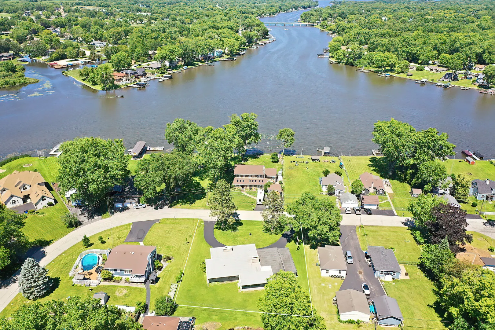 2923 Shorewood Drive IL