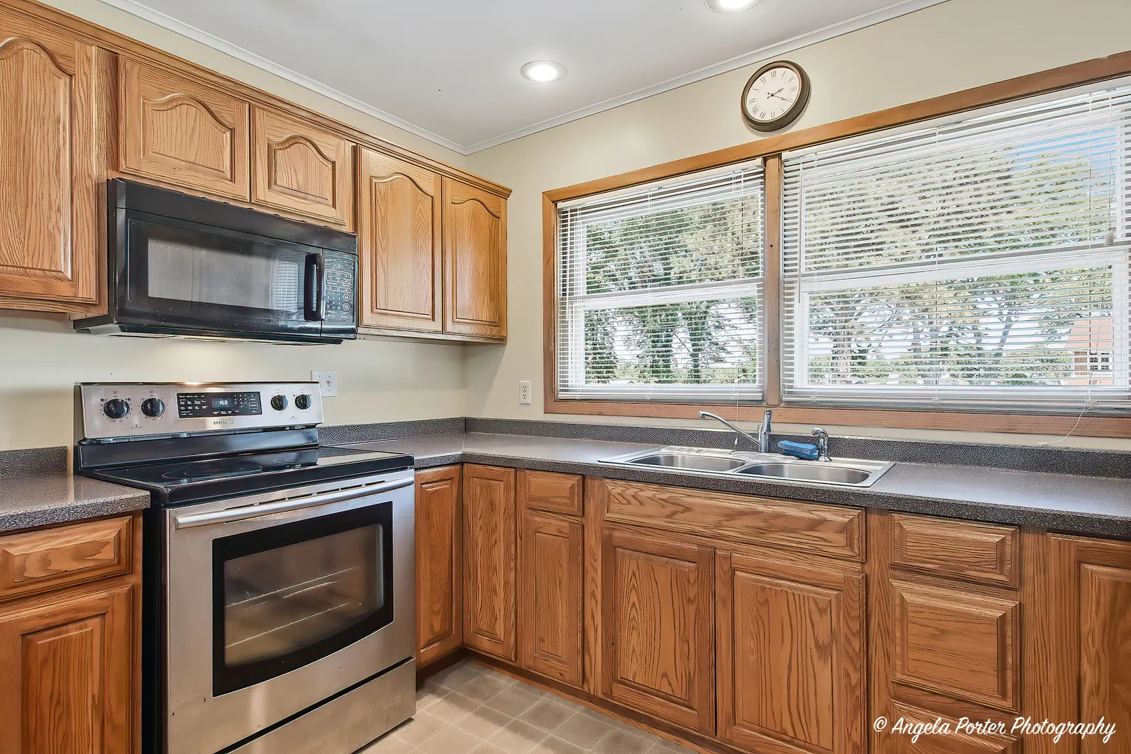 2923 Shorewood Drive IL