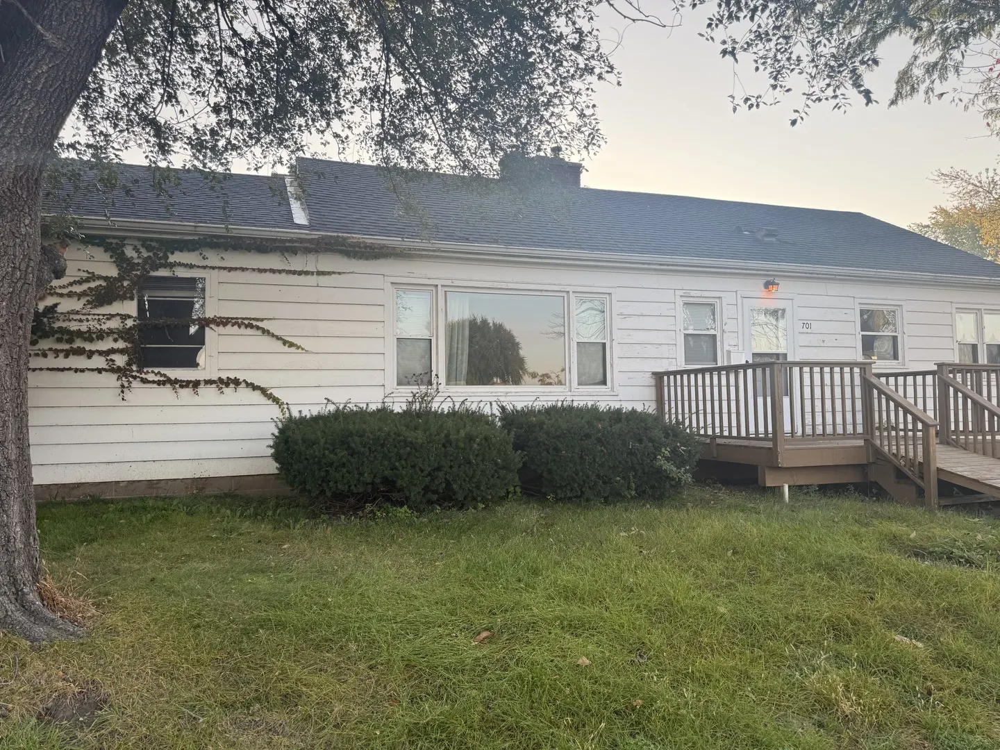 701 S 9th Street IA