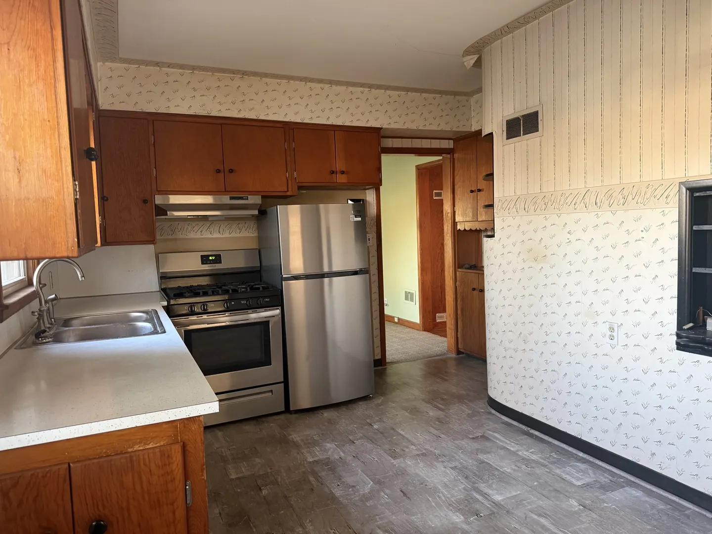 701 S 9th Street IA