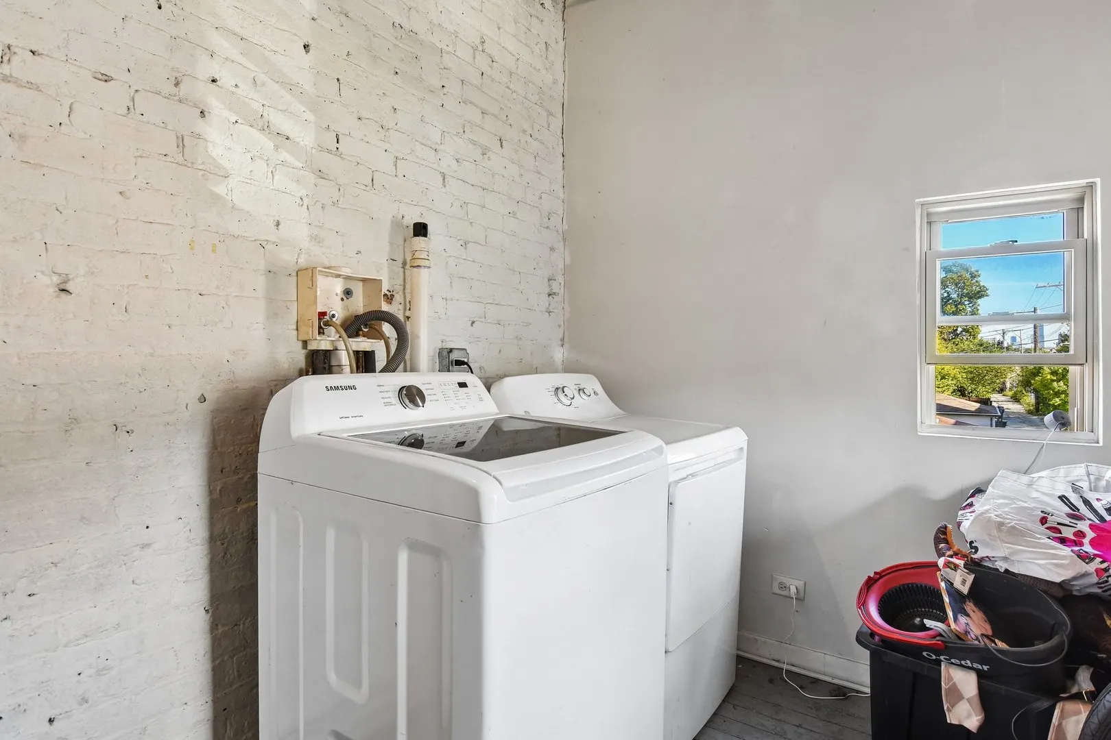 3501 W Walnut Street IL