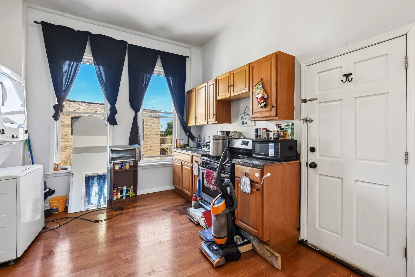 3501 W Walnut Street IL