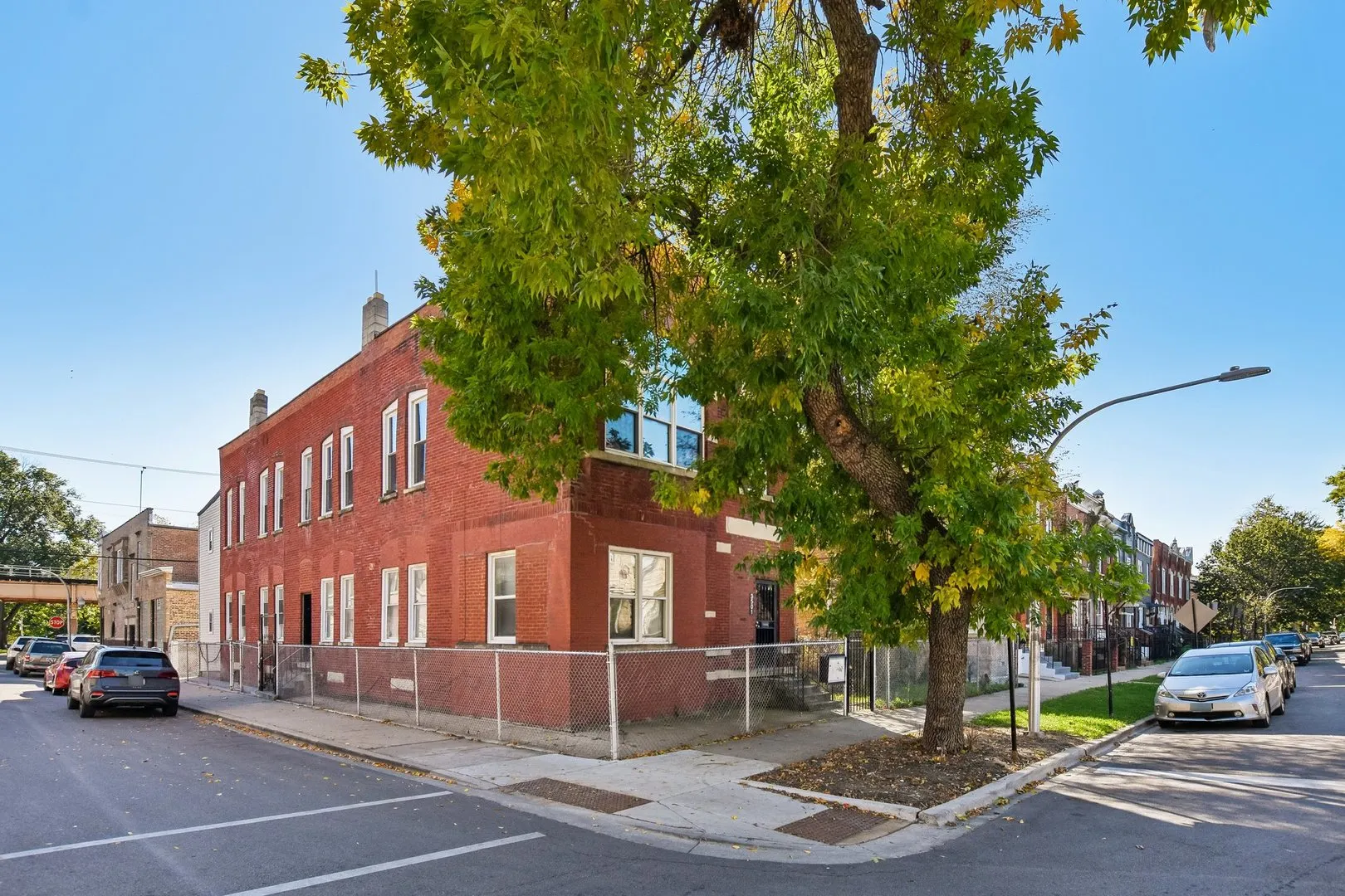 3501 W Walnut Street IL
